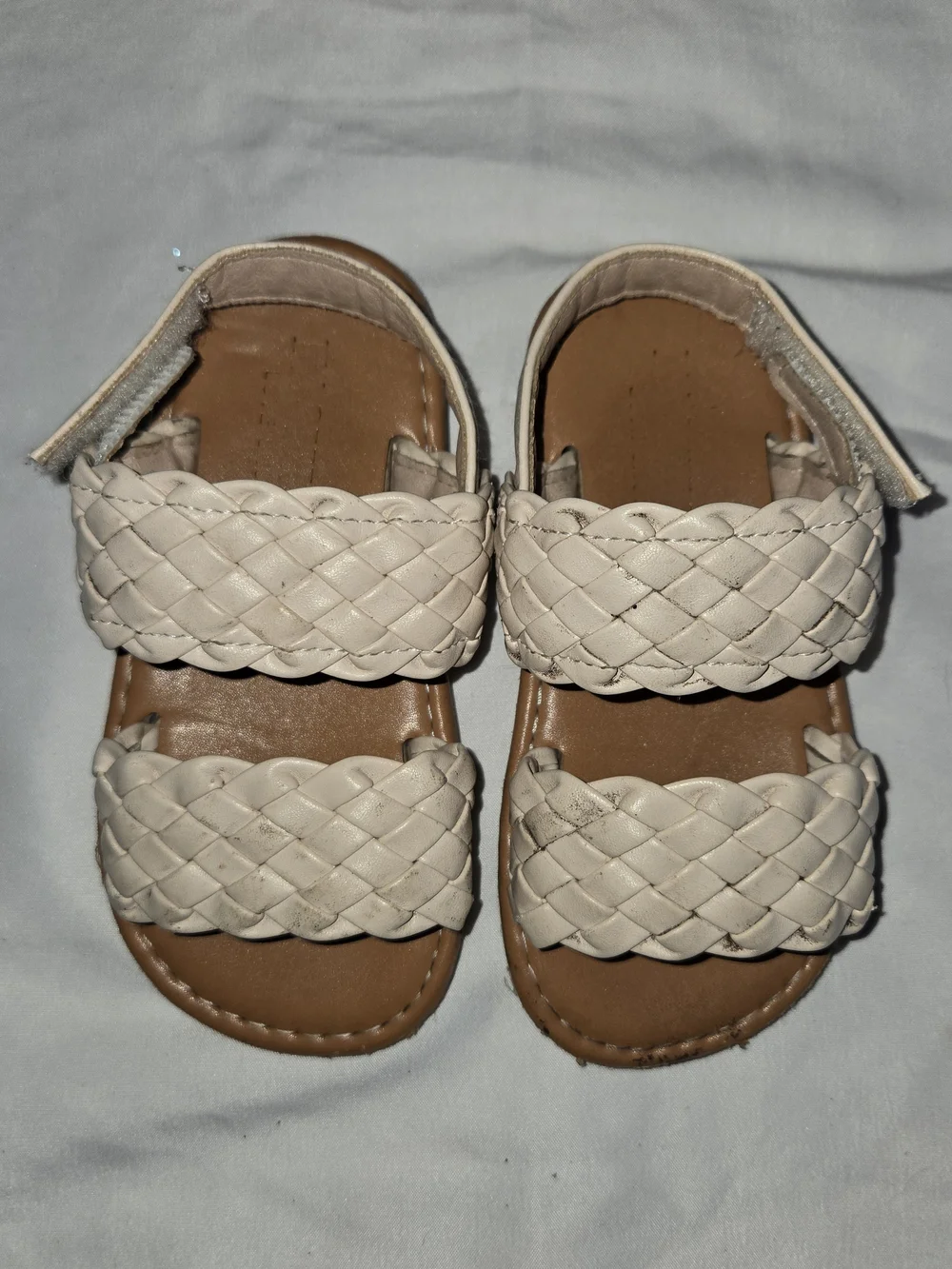 Kids Braided Strap Sandals in Cream SZ 23 / 7